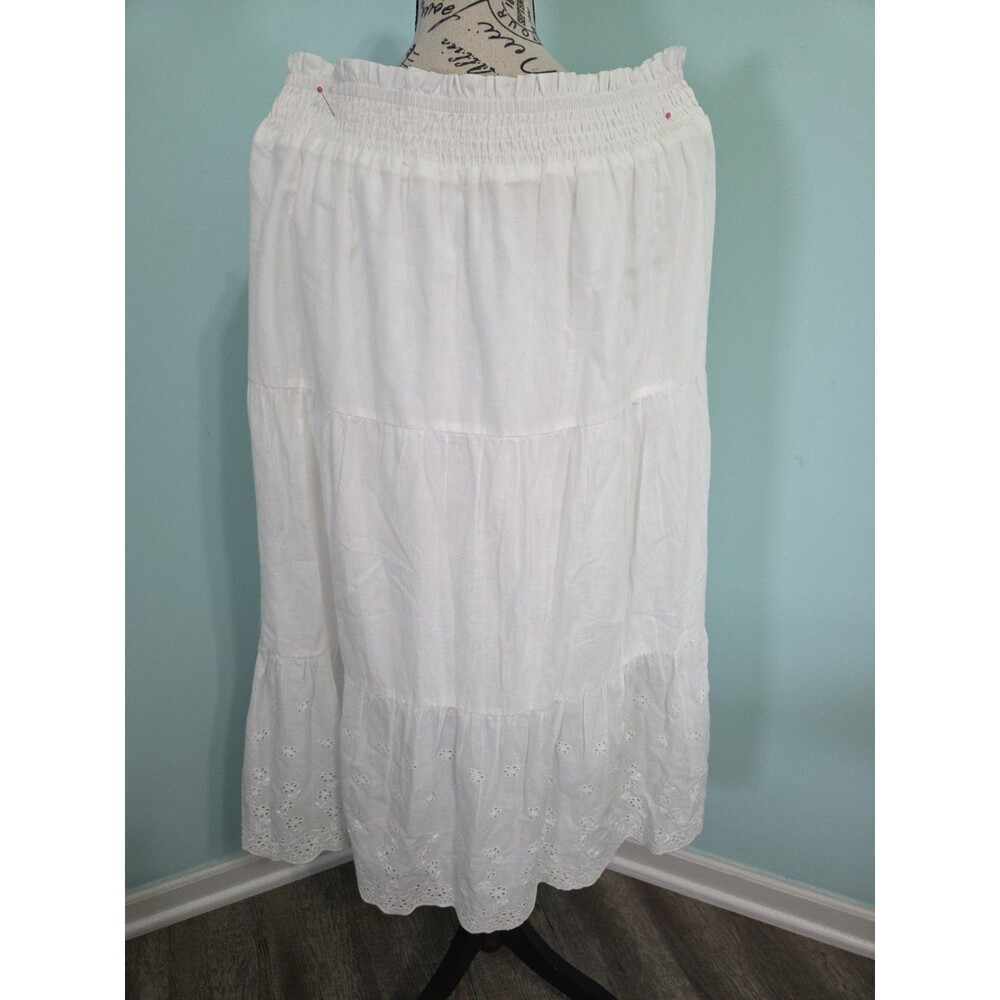 hem and thread skirt white large eyelet